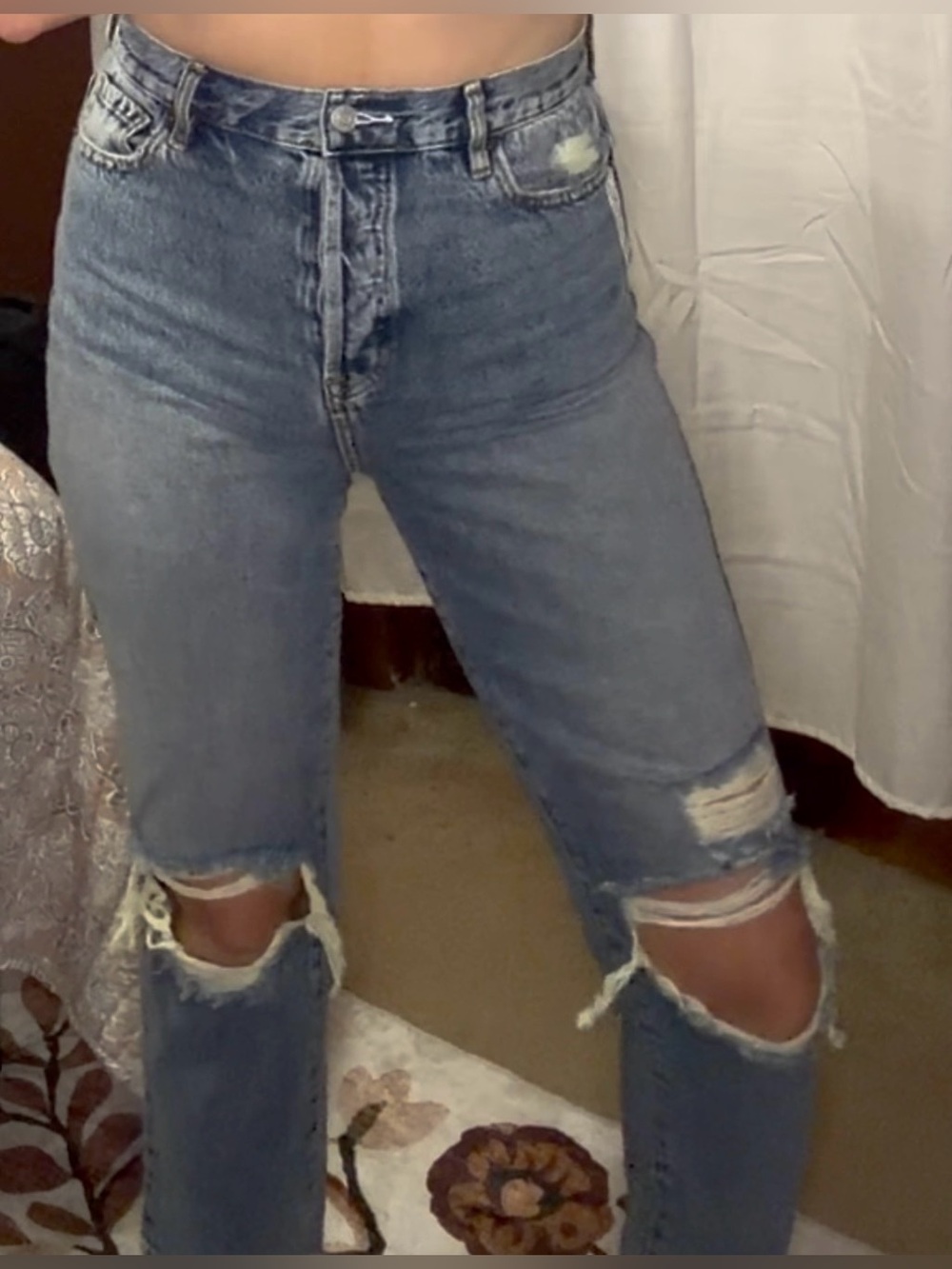 High-Rise Distressed Women's Blue Jeans